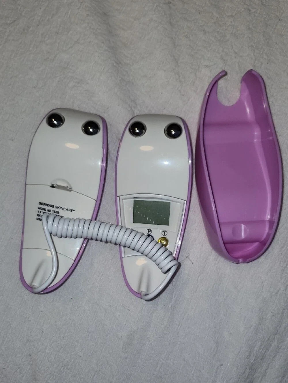 Serious Skincare The EGG Microcurrent+ Facial Toning System - Purple - Picture 7 of 9